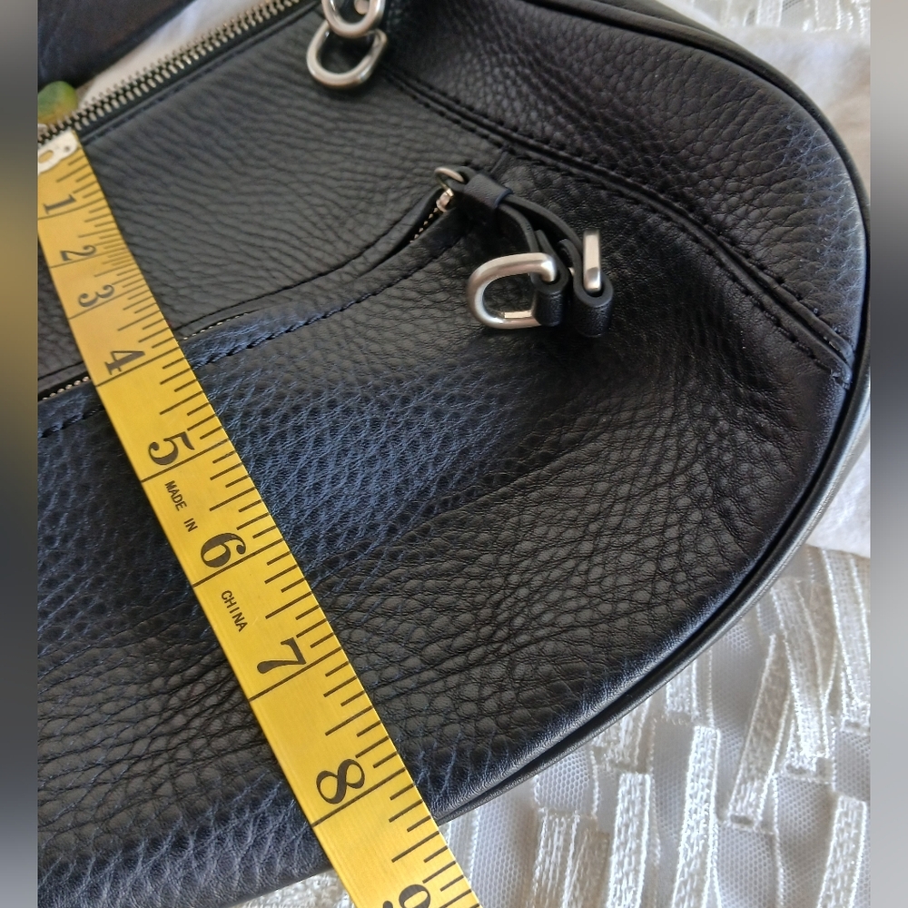 Cole Haan Black Leather Shoulder Bag - Picture 8 of 10